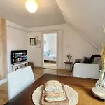 Loisirs Travail, Court, Long Sejour, Idealement Situe, 2 En Enfilade, Parking Gratuit *