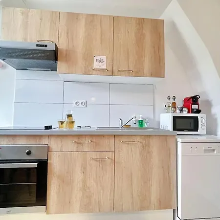 Daire Loisirs Travail, Court, Long Sejour, Idealement Situe, 2 En Enfilade, Parking Gratuit Mulhouse