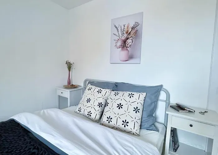 Loisirs Travail, Court, Long Sejour, Idealement Situe, 2 En Enfilade, Parking Gratuit Appartement *