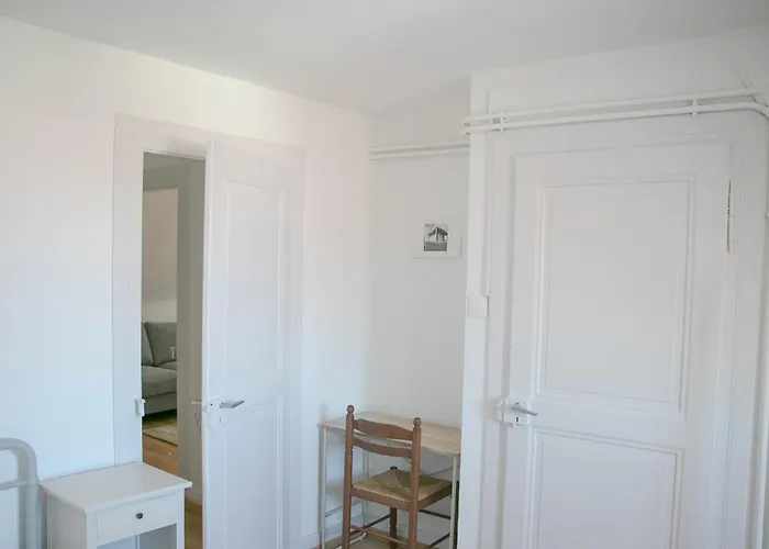 Appartement Loisirs Travail, Court, Long Sejour, Idealement Situe, 2 En Enfilade, Parking Gratuit Mulhouse